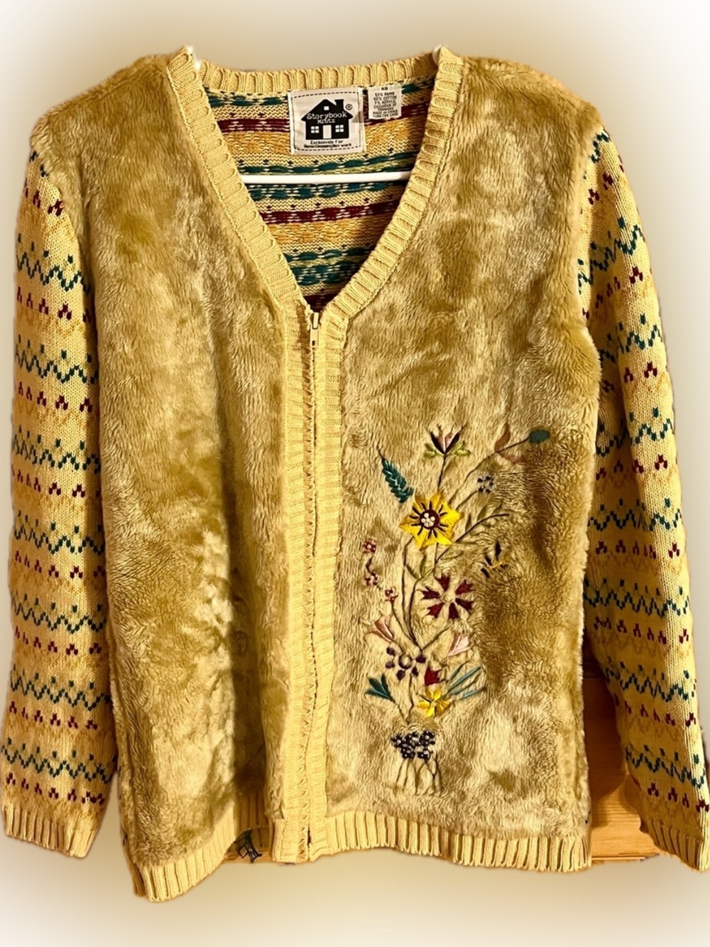 Vintage Storybook Knits With A Twist Faux Fur Front Floral Cardigan Zip Sweater